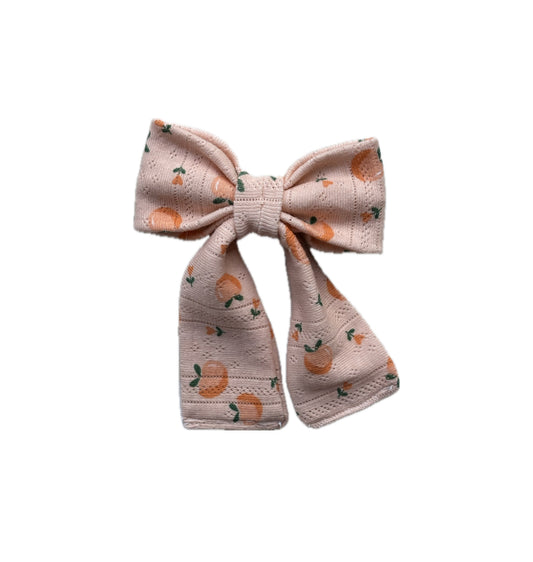 Peaches bow tie