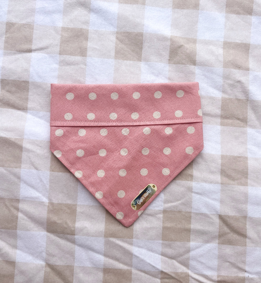 Pink polka dots bandana