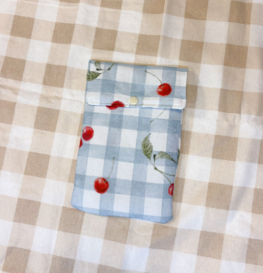 Blue cherry kindle slip