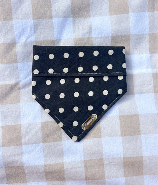 Black polka dot bandana