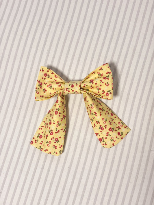 Yellow floral bow