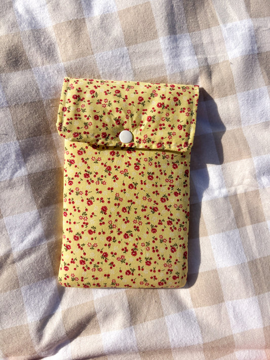 Yellow floral kindle slip