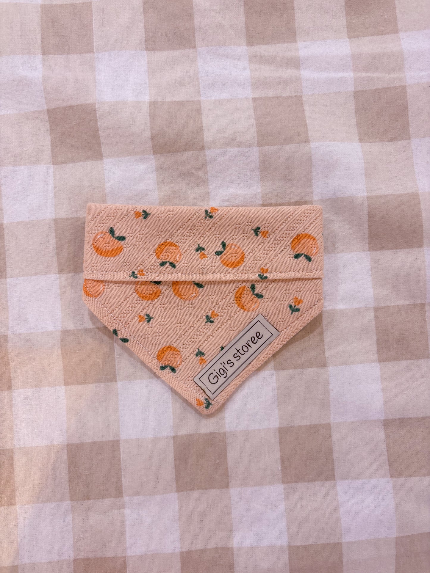 Peaches clip on bandana