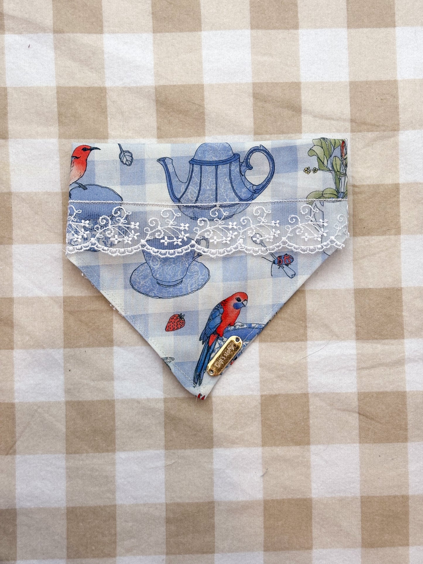 Tea party lace bandana